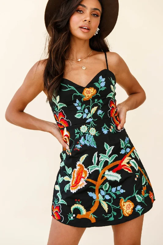 Ana Spaghetti Strap Floral Embroidered Dress Black