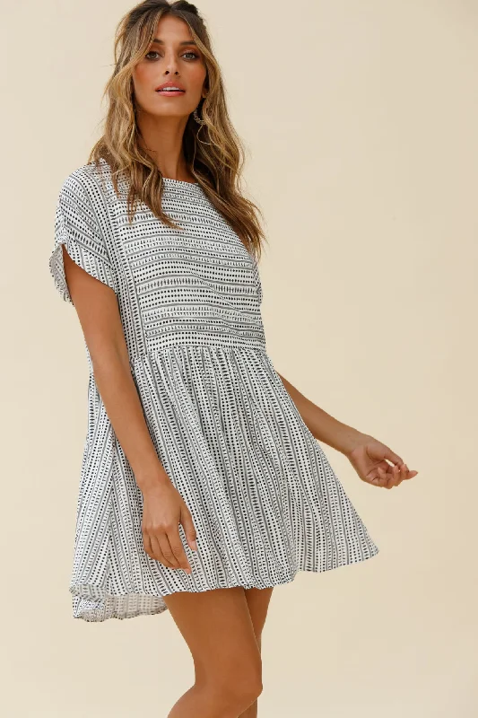 Susie Rolled Sleeve Crew Neck Swing Dress Stripe Pattern Black