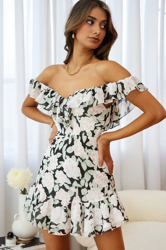 Sweet Melody Sweetheart Neckline Off-Shoulder Dress Floral Print Black/Nude