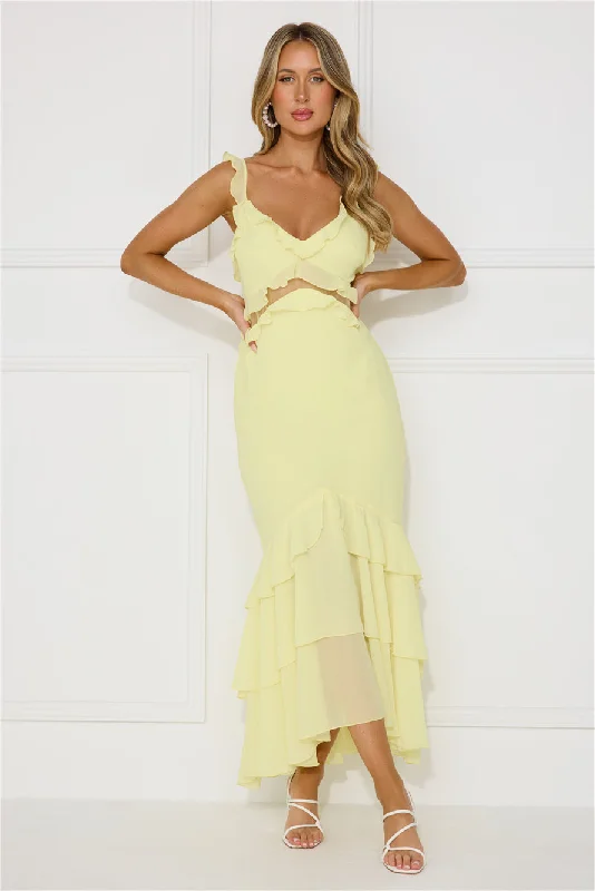 Golden Rooftops Midi Dress Yellow