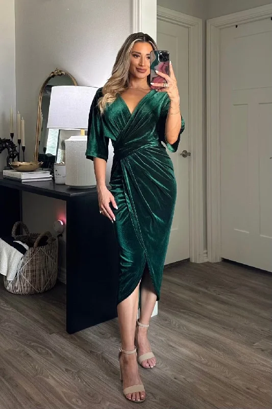 Loving You Is Easy Midi Dress: Emerald VELVET